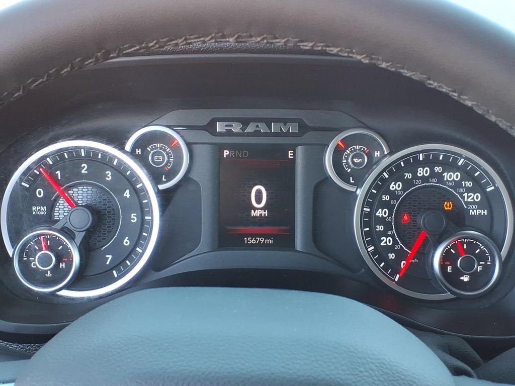 Used 2026 RAM 2500 Big Horn AWD/4WD image 2