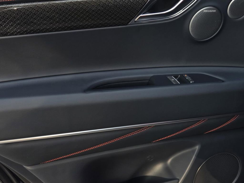 New 2026 Genesis GV80 3.5T e-SC image 15