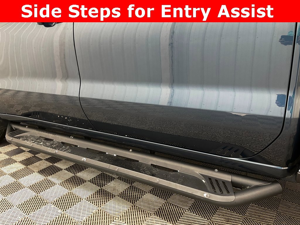 Used 2019 Chevrolet Silverado 1500 LT w/ Texas Edition image 12