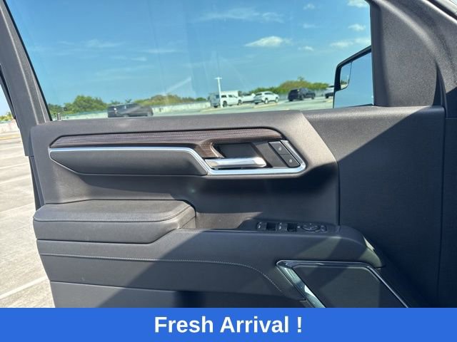 Used 2023 Chevrolet Silverado 1500 LT w/ Protection Package RWD image 10