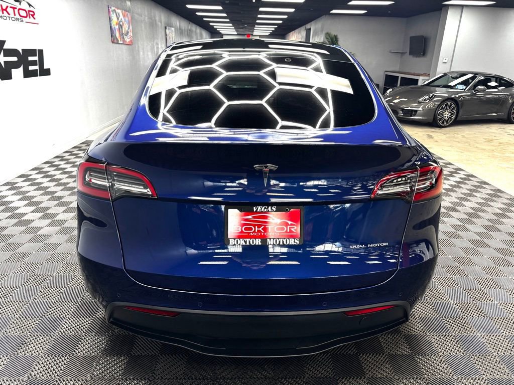 Used 2022 Tesla Model Y Long Range image 13