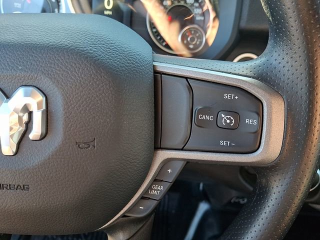 Used 2024 RAM 2500 Tradesman w/ Chrome Appearance Group image 21