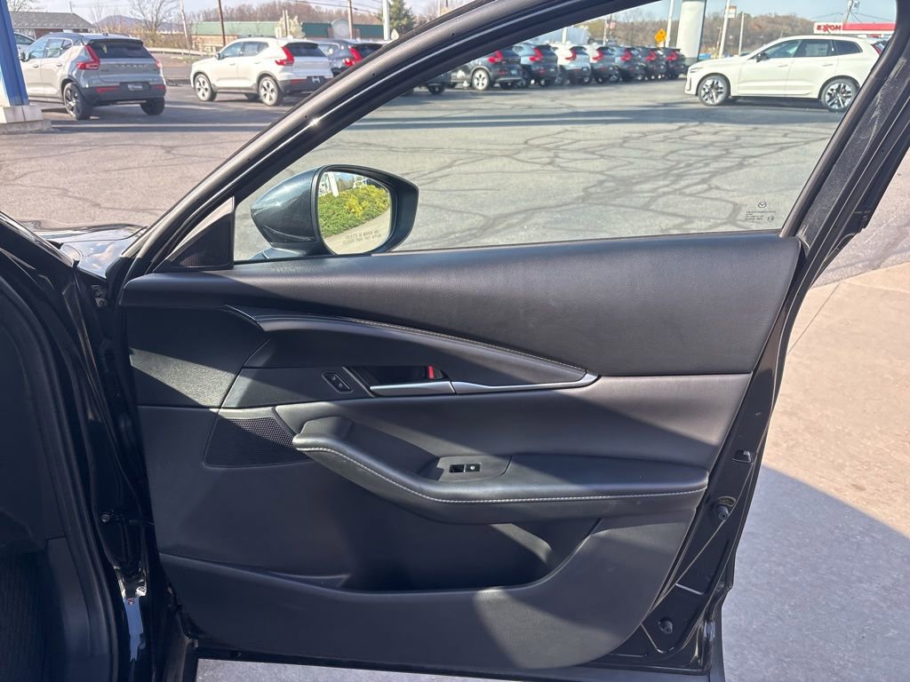 Used 2022 MAZDA CX-30 AWD 2.5 S w/ Select Package image 32