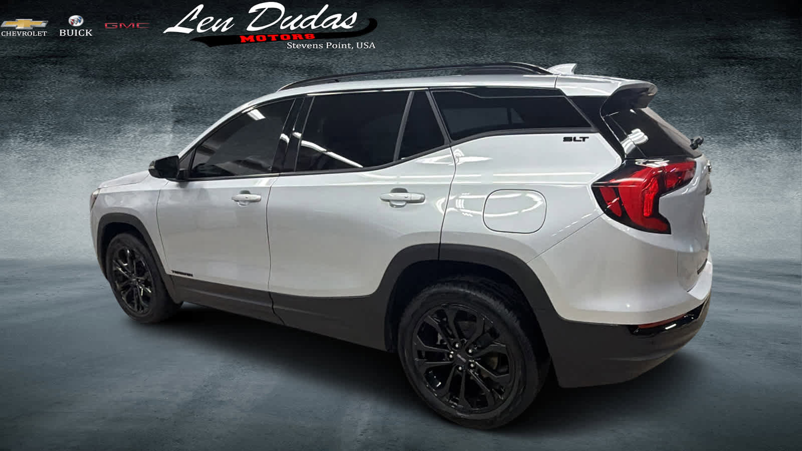 Certified 2021 GMC Terrain SLT w/ Infotainment Package II image 3