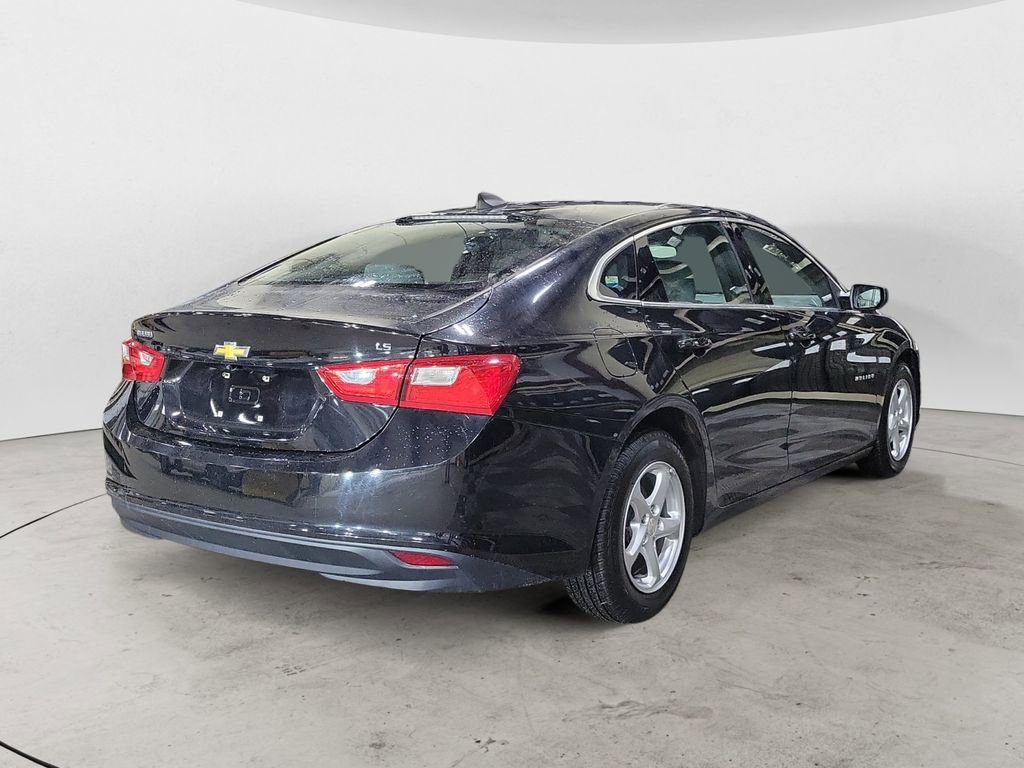 Used 2016 Chevrolet Malibu LS image 5