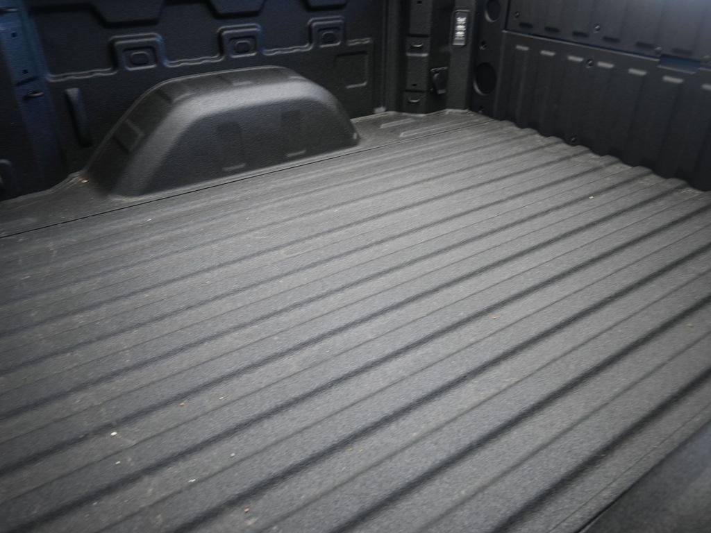 New 2026 Chevrolet Silverado 1500 High Country AWD/4WD image 19