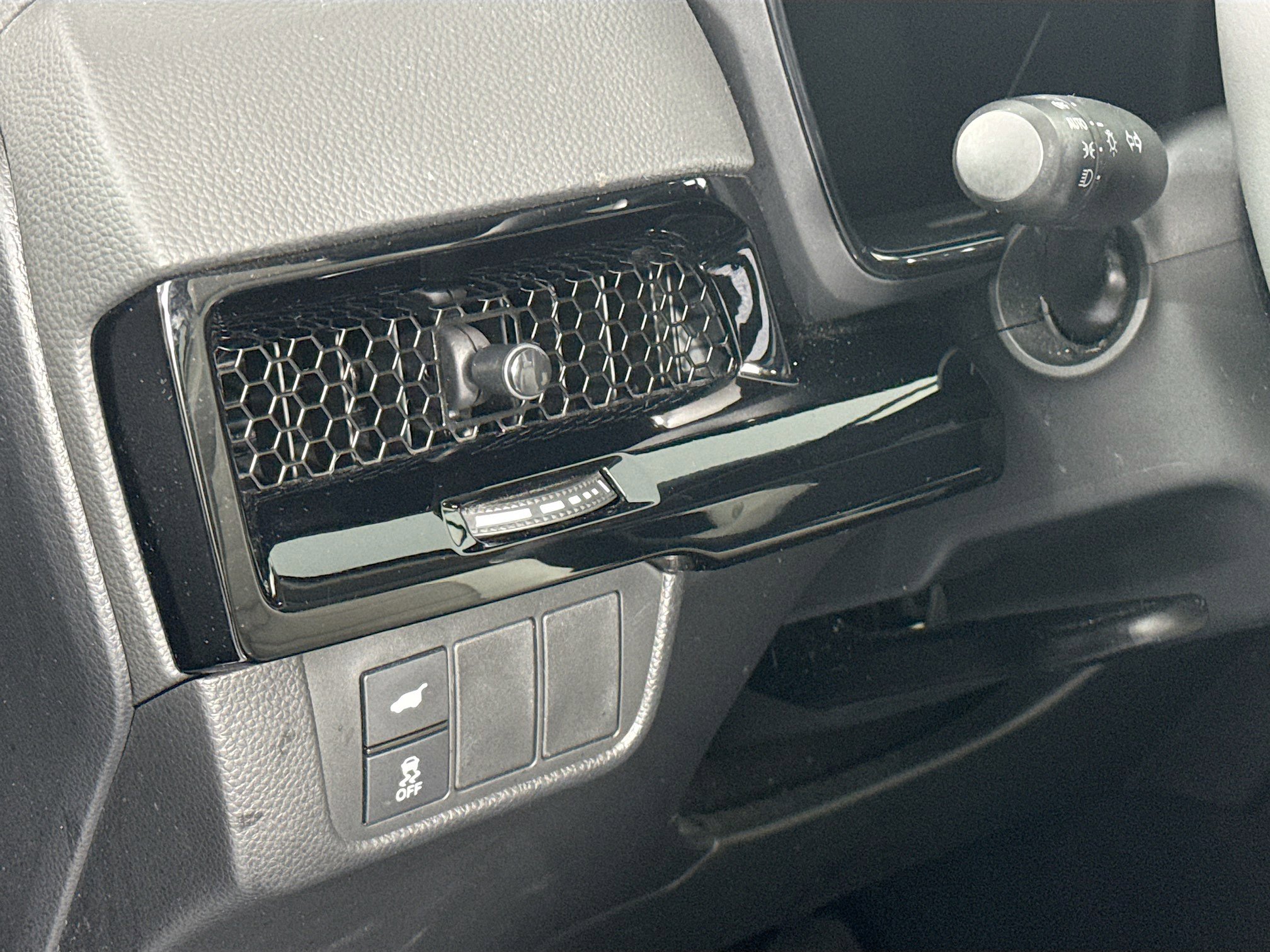 Certified 2023 Honda CR-V EX-L image 10
