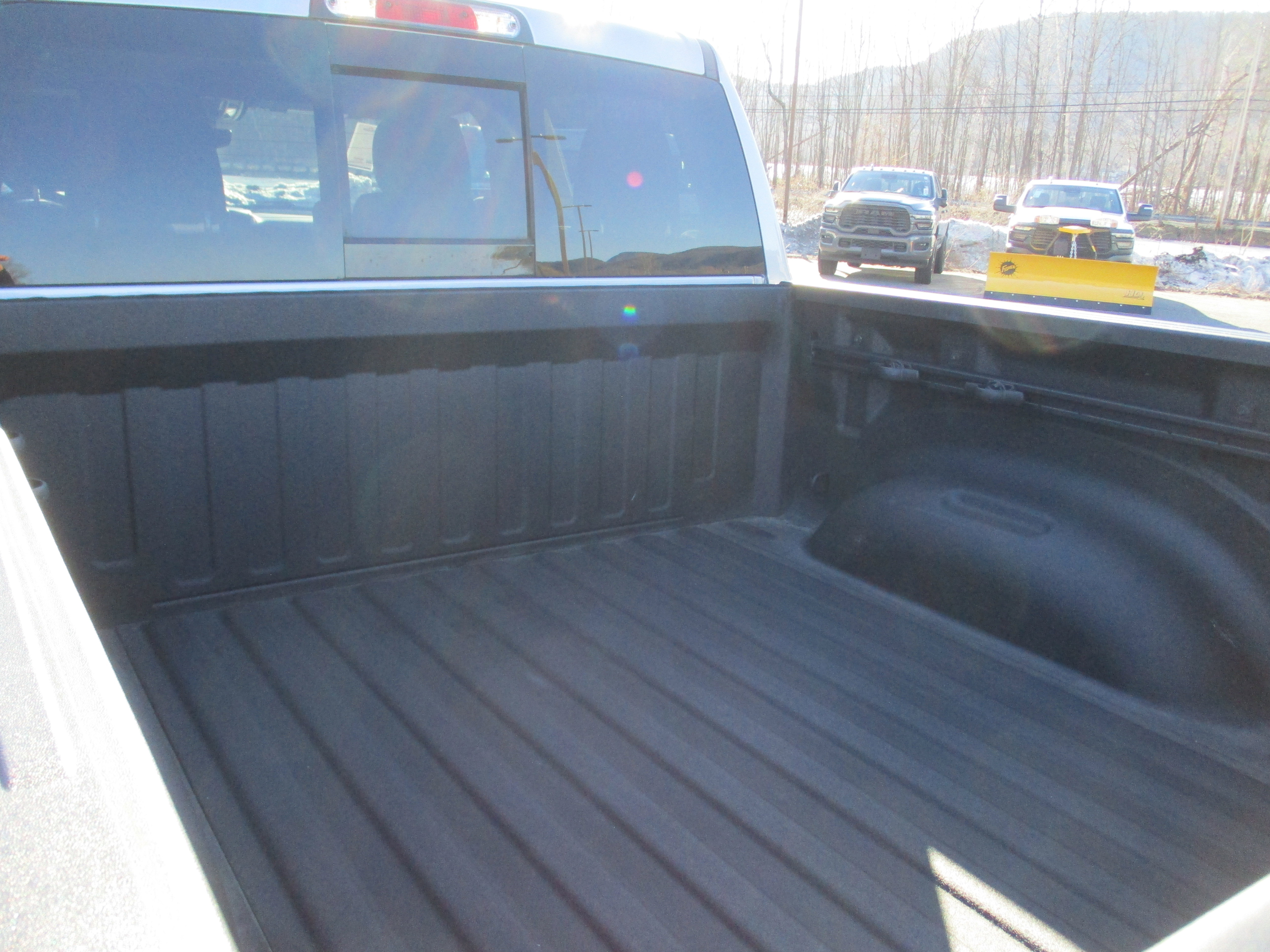 Certified 2023 RAM 1500 Laramie AWD/4WD image 13