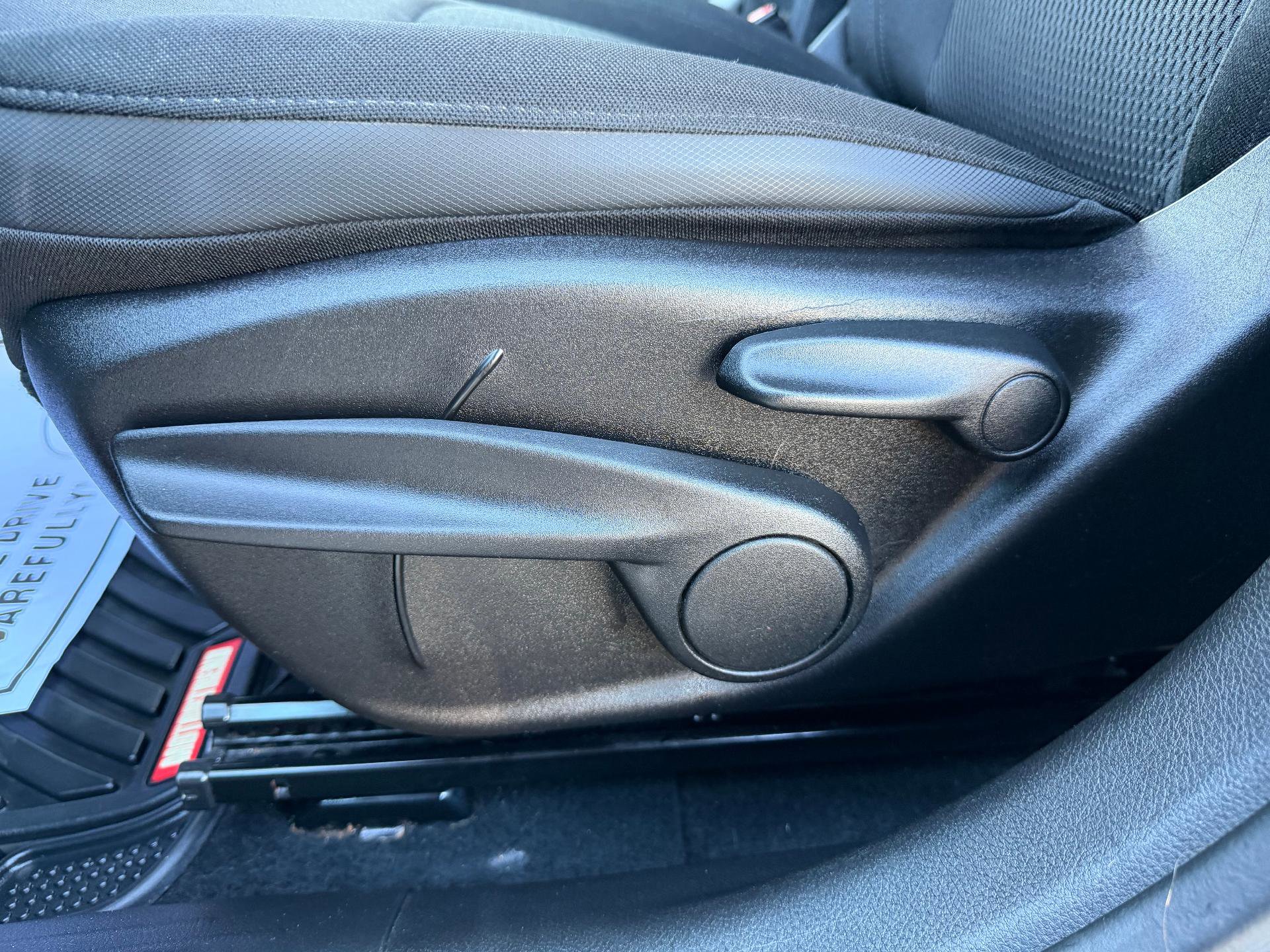 Used 2018 Jeep Renegade Altitude image 30