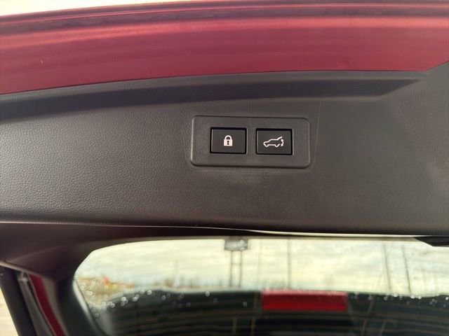 Used 2024 Subaru Outback Premium image 15