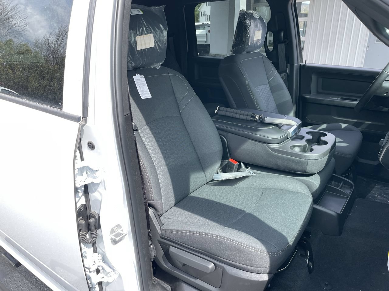 New 2026 RAM 2500 Tradesman AWD/4WD image 40
