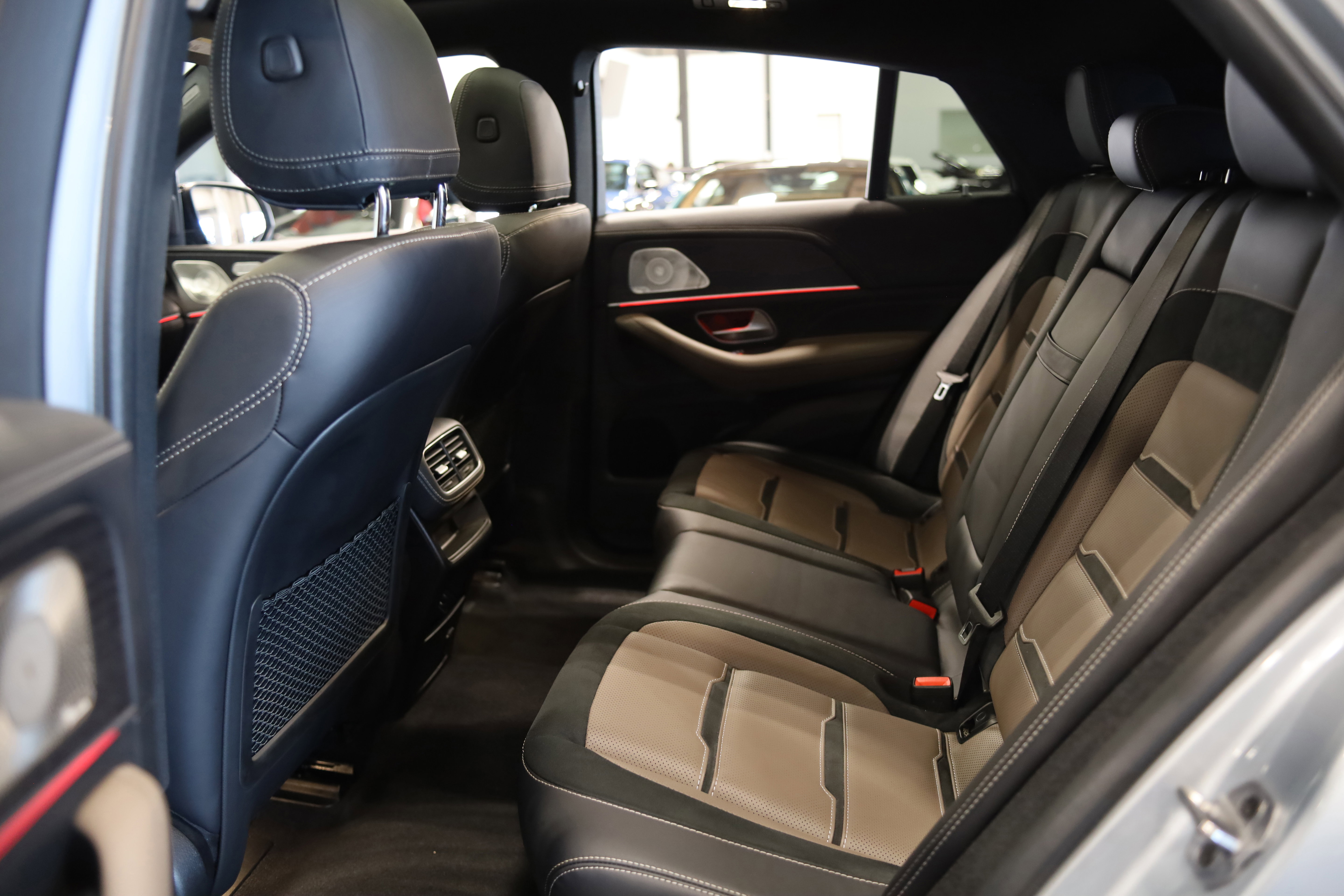 Used 2023 Mercedes-Benz GLE 53 AMG 4MATIC Coupe image 38