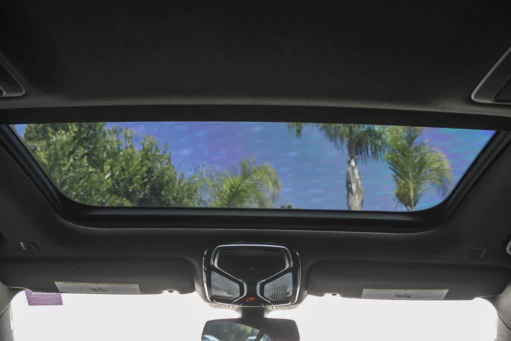 Used 2016 BMW 740i RWD image 16