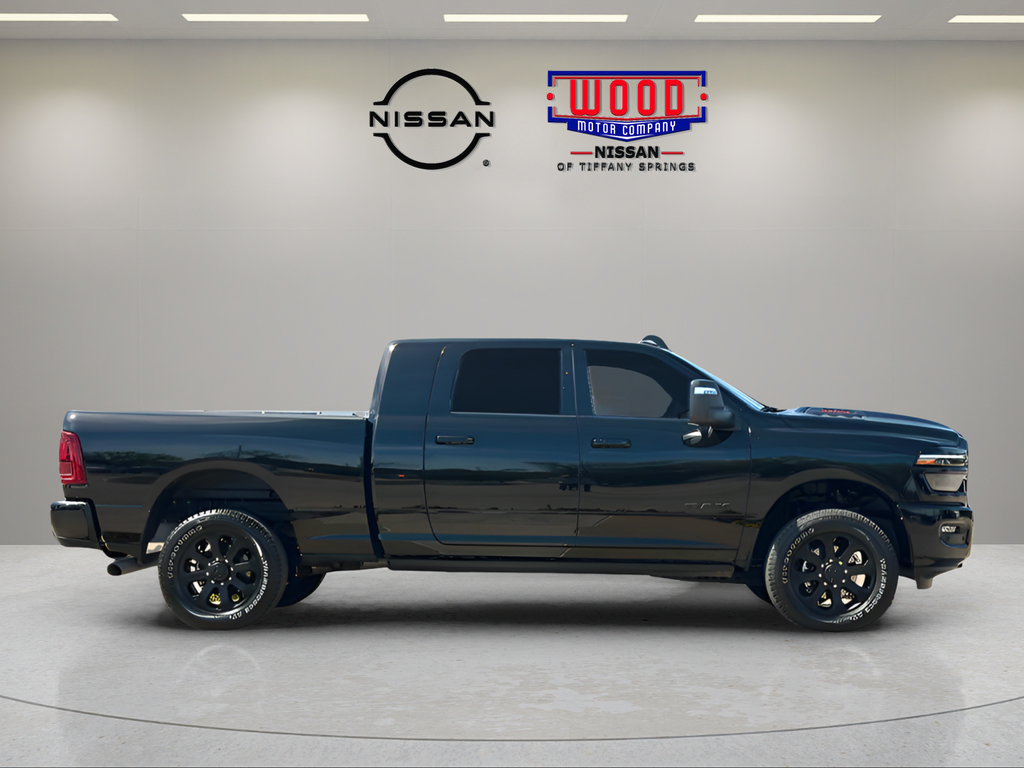 Used 2026 RAM 2500 Laramie AWD/4WD image 3