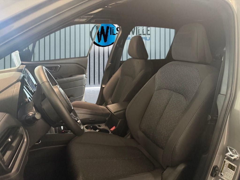 Certified 2025 Subaru Forester Premium AWD/4WD image 22