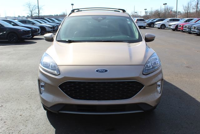 Used 2020 Ford Escape Titanium image 8