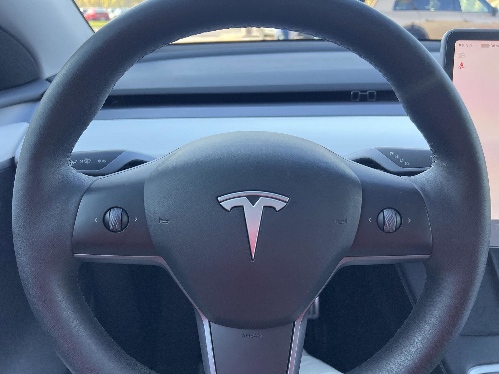 Used 2023 Tesla Model Y Performance image 11