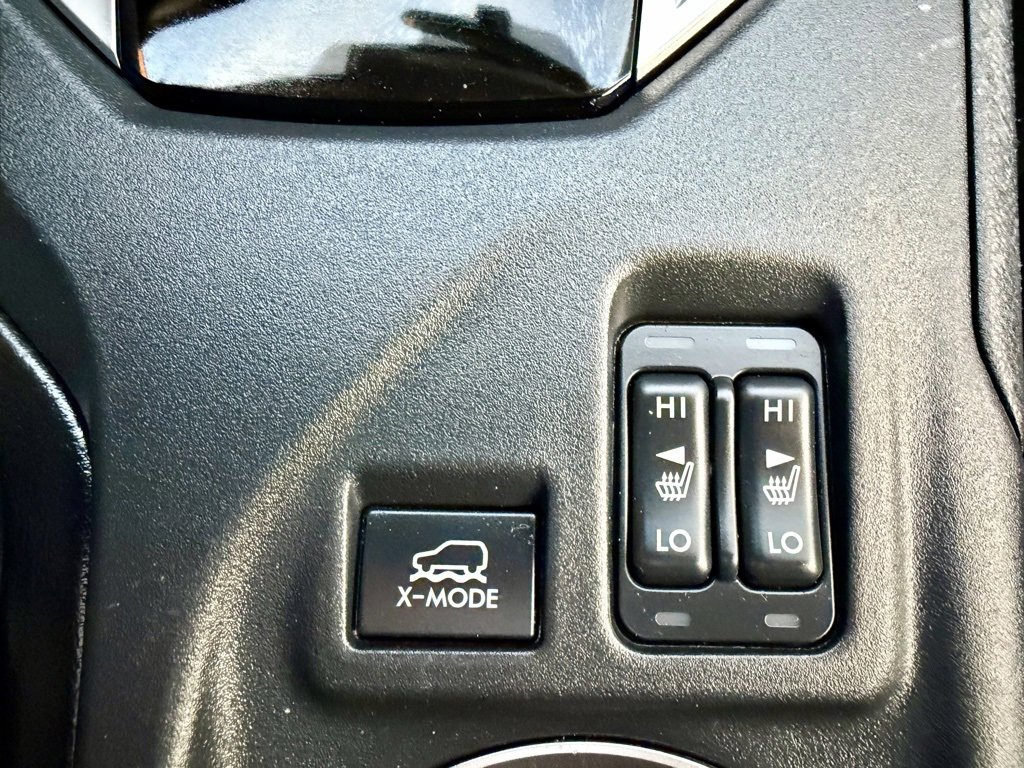 Used 2019 Subaru Crosstrek 2.0i Limited w/ Moonroof Package w/Navigation image 35