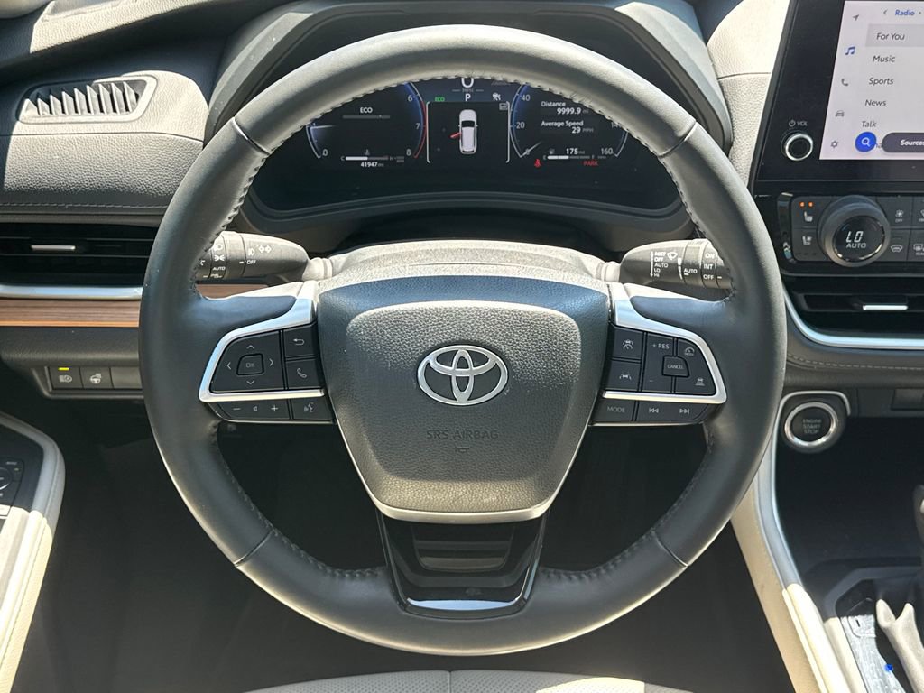 Used 2024 Toyota Grand Highlander Limited image 24