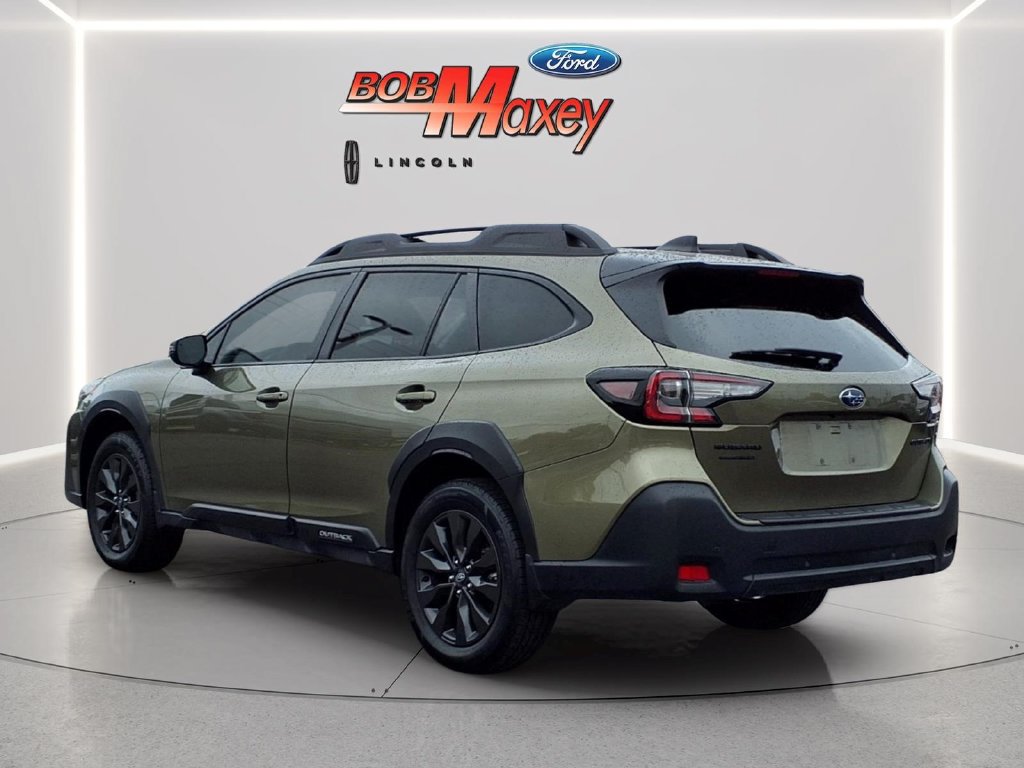 Used 2025 Subaru Outback Onyx Edition AWD/4WD image 7