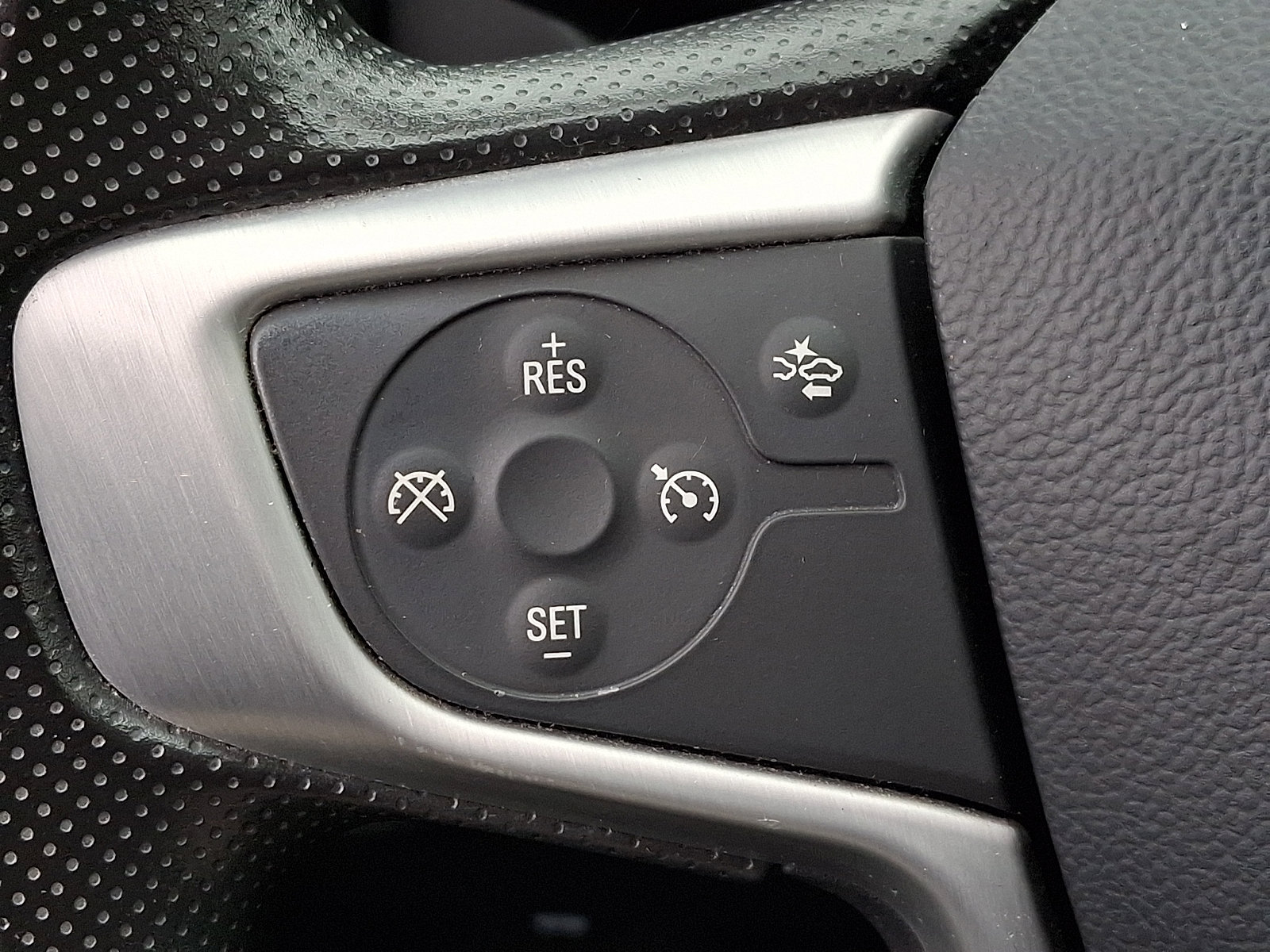 Certified 2023 GMC Terrain SLE w/ Driver Convenience Package image 21