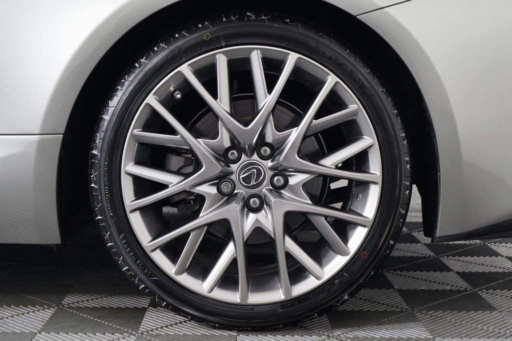 Used 2019 Lexus RC 300 w/ Premium Package RWD image 16