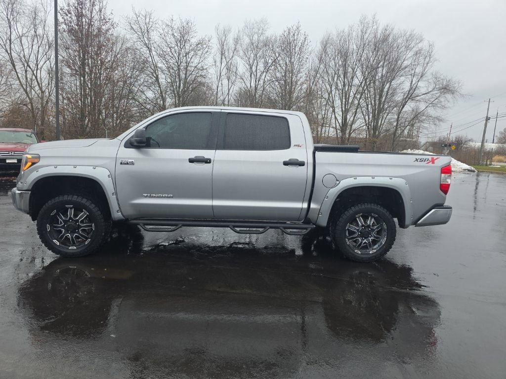 Used 2015 Toyota Tundra SR5 w/ SR5 Upgrade Package image 4
