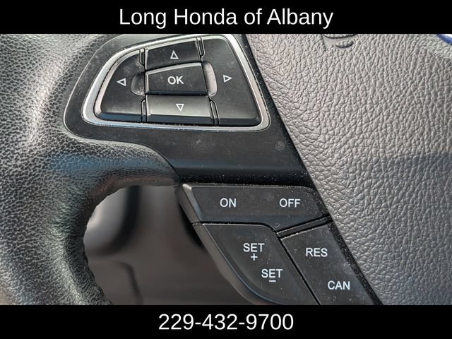 Used 2019 Ford Escape Titanium AWD/4WD image 23