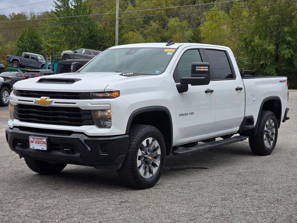 Used 2024 Chevrolet Silverado 2500 Custom w/ Custom Convenience Package image 2
