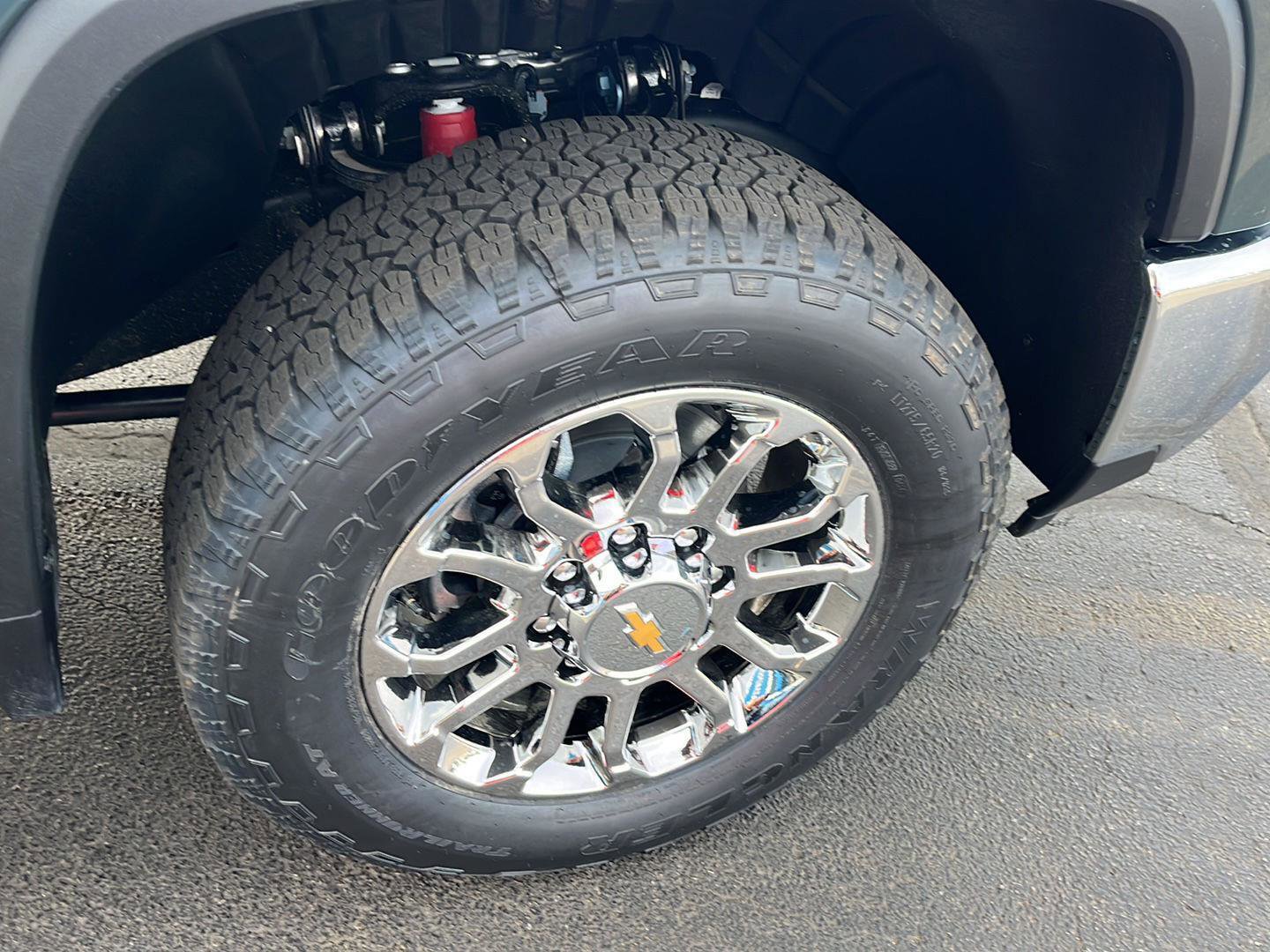 New 2026 Chevrolet Silverado 2500 LTZ w/ LTZ Plus Package AWD/4WD image 31