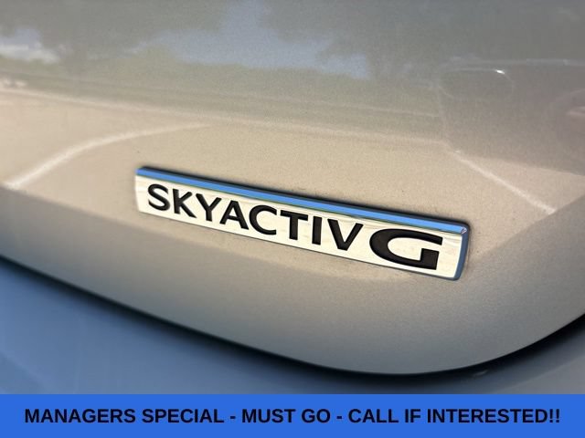 Used 2025 MAZDA MAZDA3 s FWD image 9