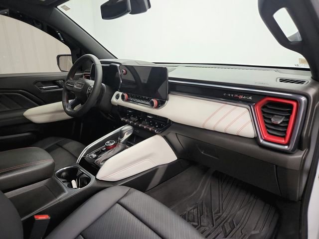 Used 2024 GMC Canyon AT4X image 41