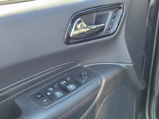 Used 2021 Dodge Durango R/T w/ Blacktop Package AWD/4WD image 23