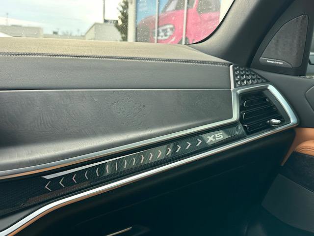 Certified 2025 BMW X5 xDrive40i w/ Premium Package image 30