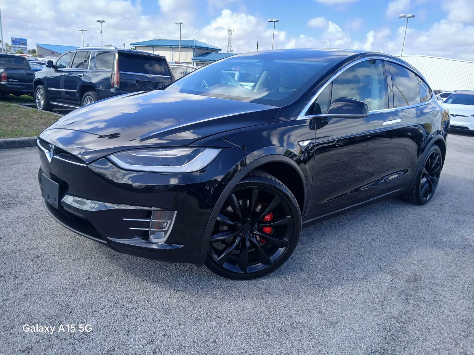 Used 2016 Tesla Model X Performance image 1