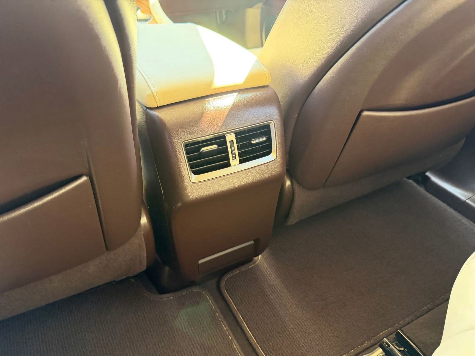 Used 2018 Lexus RX 350L image 24