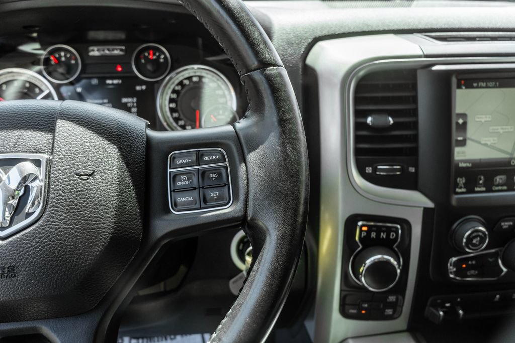 Used 2016 RAM 1500 Classic SLT w/ SLT Plus D←cor Group AWD/4WD image 21