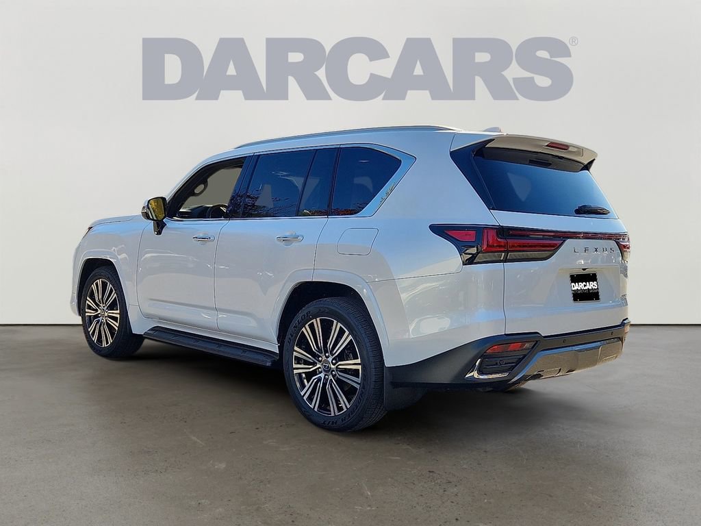 New 2025 Lexus LX 600 4WD w/ Luxury Package image 3