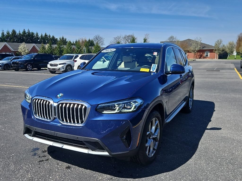 Certified 2024 BMW X3 xDrive30i w/ Convenience Package AWD/4WD image 4