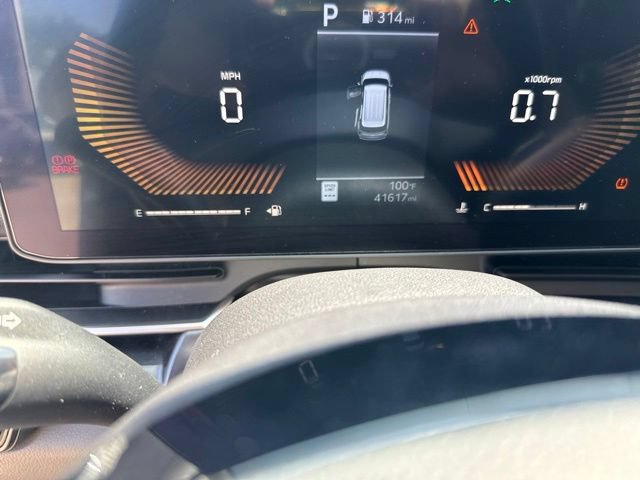 Certified 2025 Kia Carnival FWD image 19