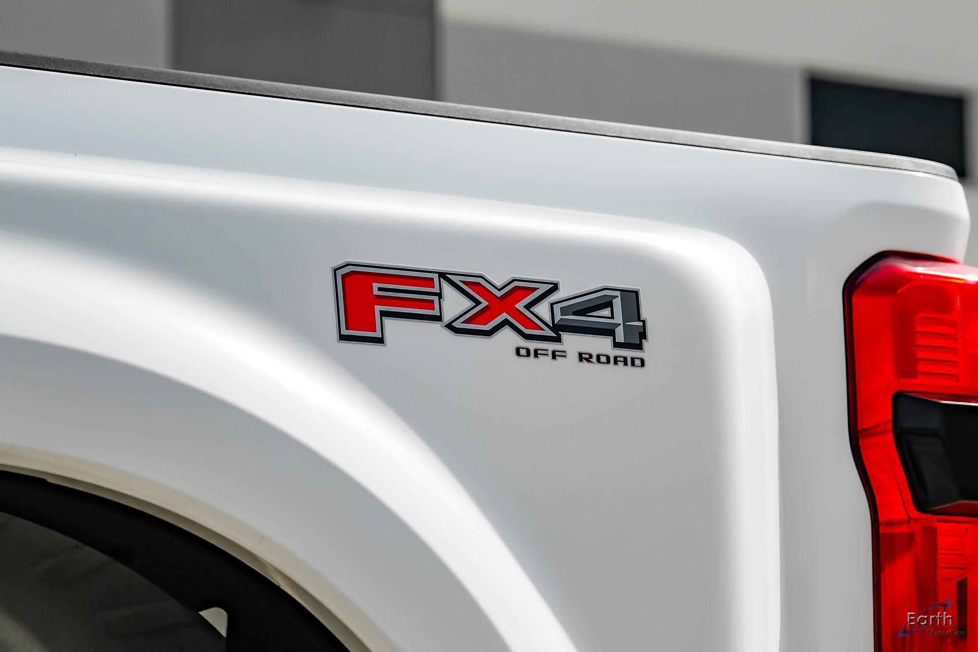 Used 2026 Ford F450 Lariat w/ FX4 Off-Road Package image 39