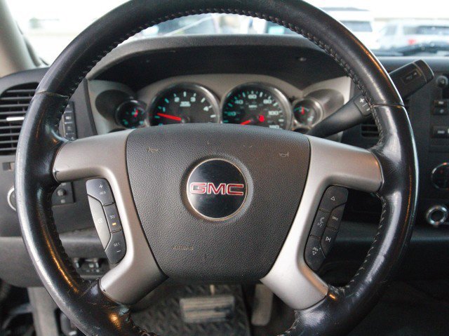 Used 2011 GMC Sierra 3500 SLE w/ SLE Preferred Package image 18