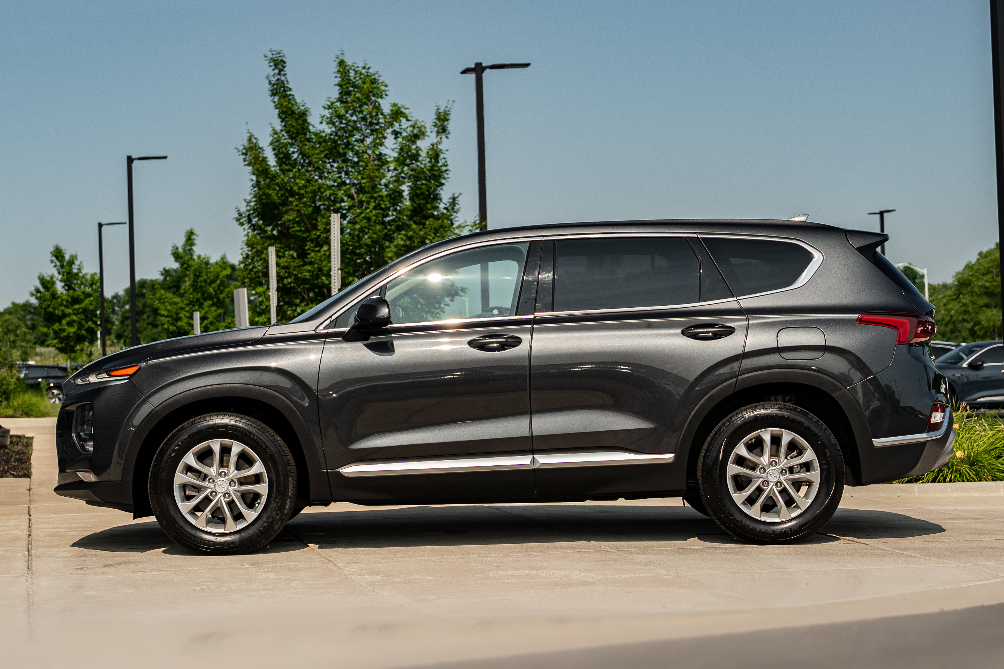 Used 2020 Hyundai Santa Fe SEL w/ Cargo Package AWD/4WD image 6