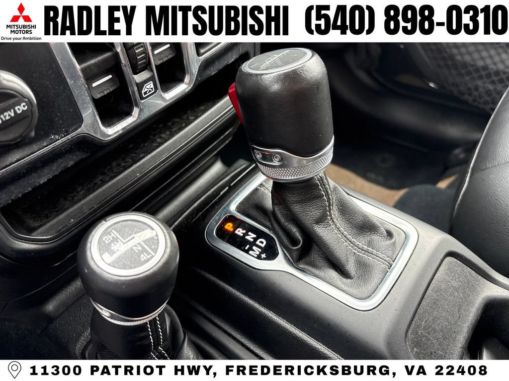 Used 2022 Jeep Gladiator Overland w/ Popular Equipment Package AWD/4WD image 11