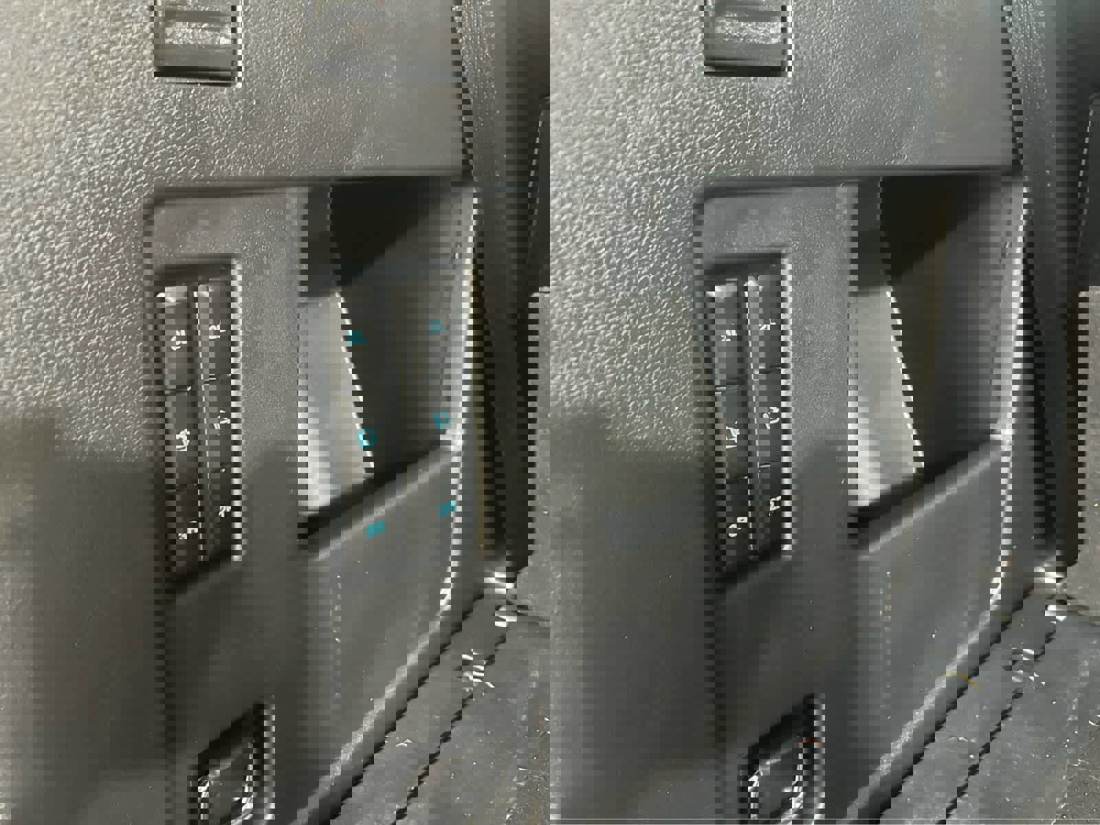 Used 2023 Ford Expedition Platinum image 32