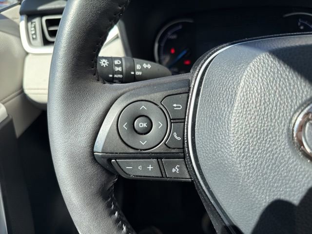 Used 2021 Toyota RAV4 Limited w/ Limited Grade Weather Package image 18