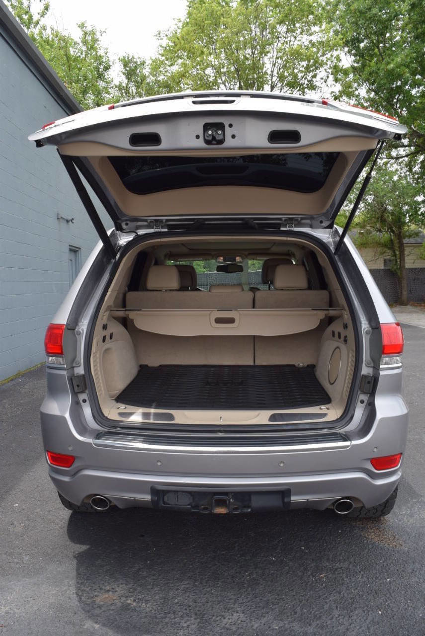 Used 2015 Jeep Grand Cherokee Overland image 20