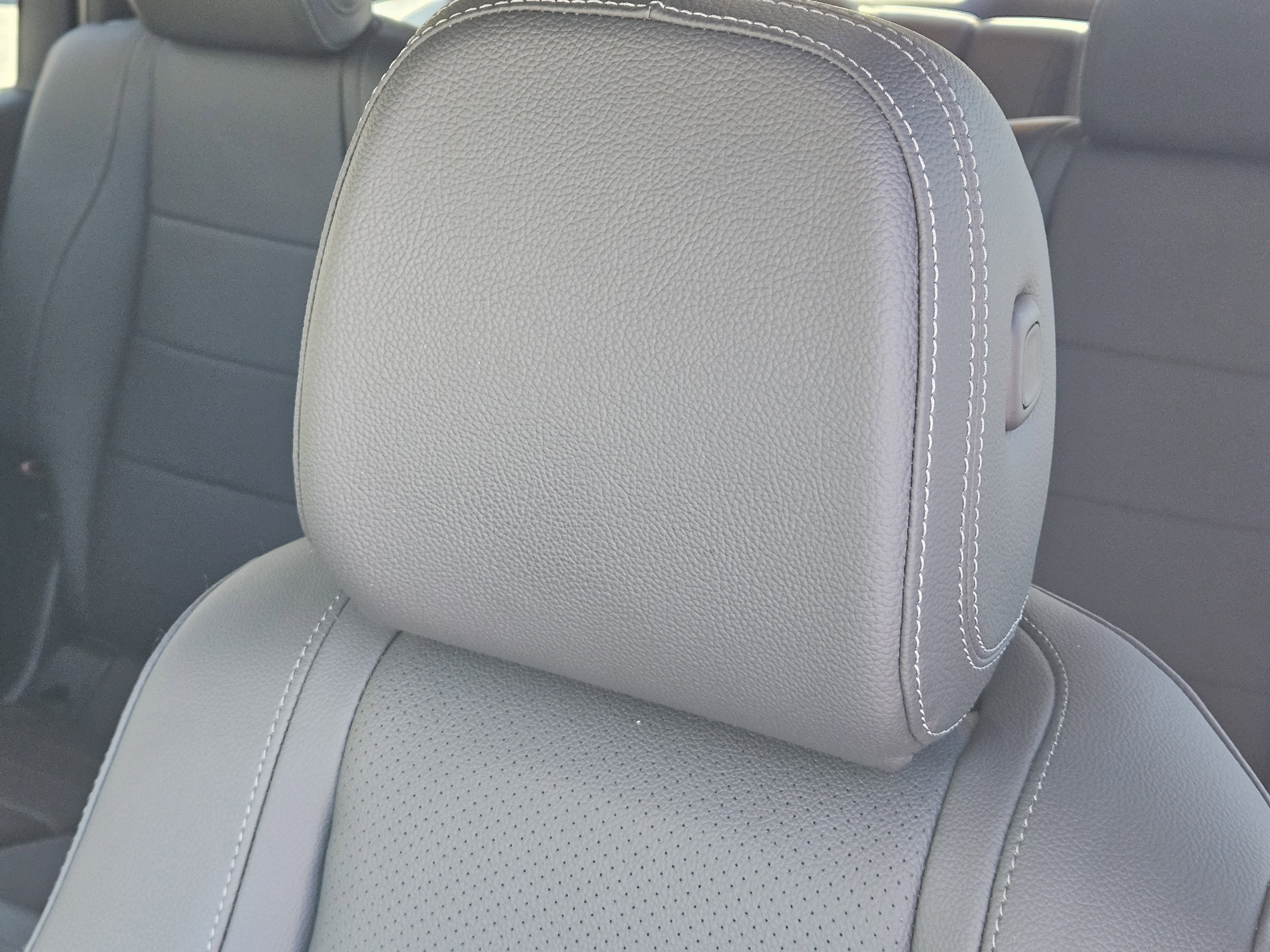 Certified 2025 Mercedes-Benz GLS 450 4MATIC image 16