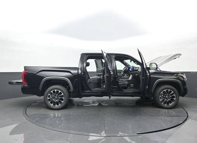New 2026 Toyota Tundra Limited AWD/4WD image 31