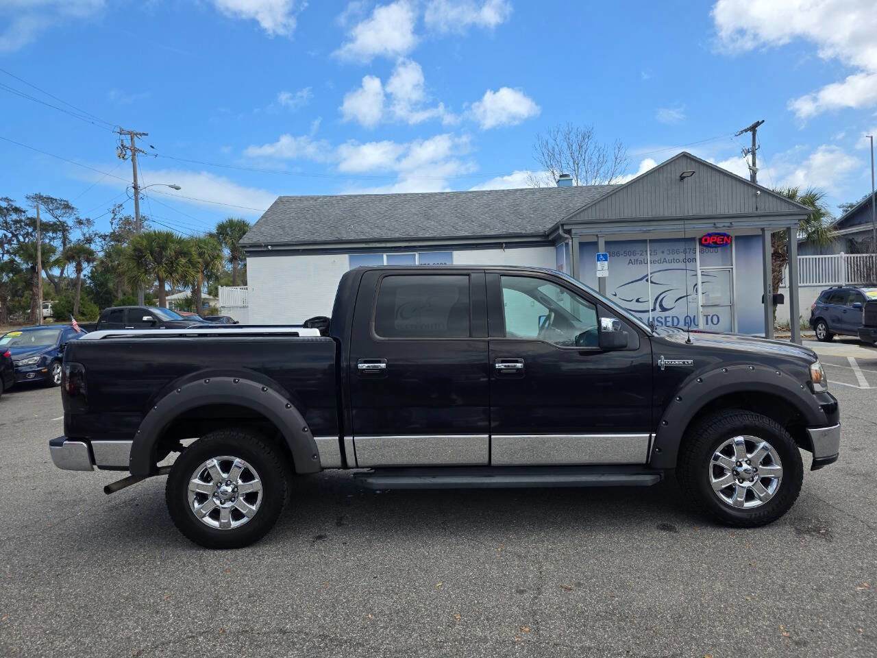 Used 2006 Lincoln Mark LT 4x4 image 3